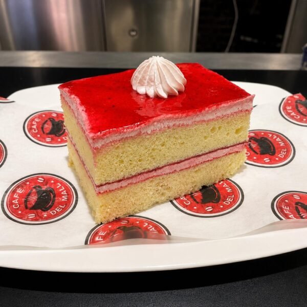 Trozo de pastel de fresa